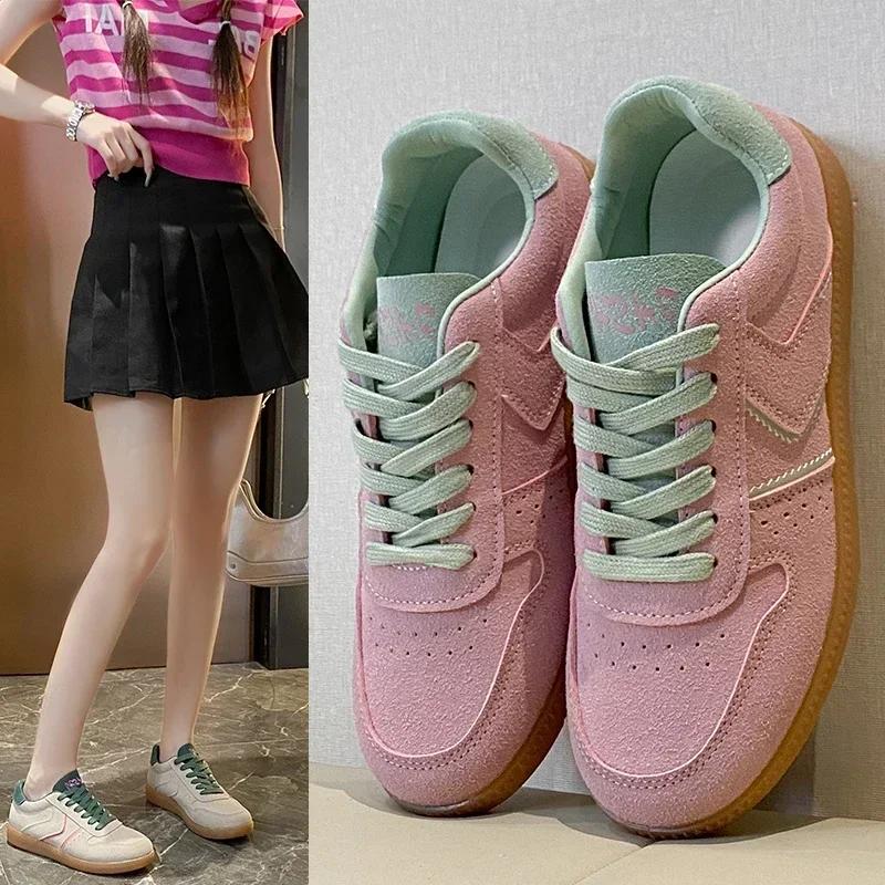 Fashion 2024 Hot Selling Ultra Lightweight Breathable Tennis Shoes Suitable for Both Men and Women, Outdoor Comfortable Sports Shoes