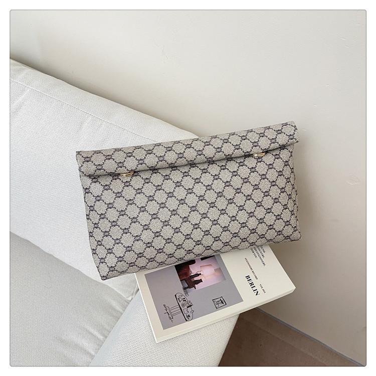 Simple and Stylish Large-capacity Luxury Portable Makeup Organizer Handbag Bag