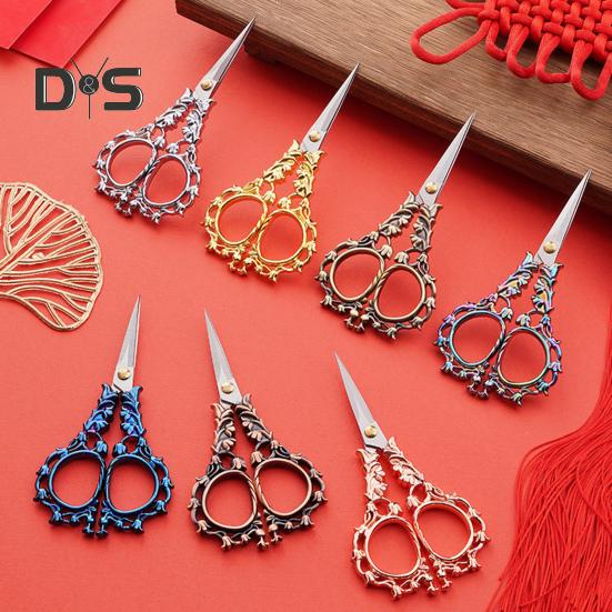 Vintage Carved Flower Scissors Heavy Duty Stainless Steel Sharp Blade Multipurpose Tailor Scissors DIY Embroidery Arts Crafts Crochet Yarn Needlework