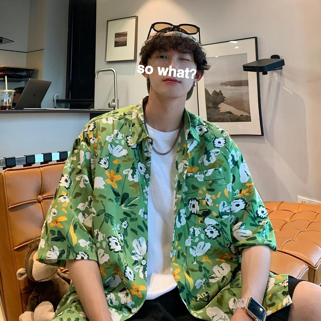 Men's Hawaiian Floral Short-Sleeve Shirt - Trendy, Lightweight, High-End Hong Kong Style Design