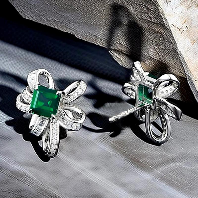 

925 Sterling Silver Stud Earrings Luxury Female Personality Accessories with Bright Cubic Zirconia Jewelry for Wedding