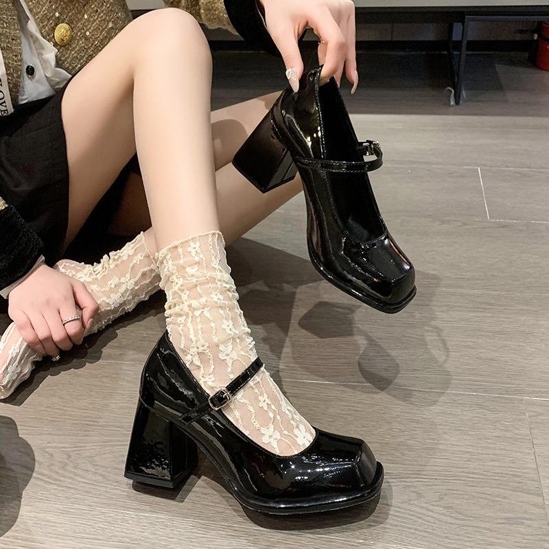 High heels women's retro black college style one-word buckle square head thick sole thick heel small leather shoes Mary Jane single shoes