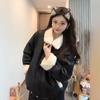 Jacke aus Shearling im koreanischen Stil für Damen - Winter 2024, Dick, Locker, Vielseitiges Oberteil mit Umlegekragen