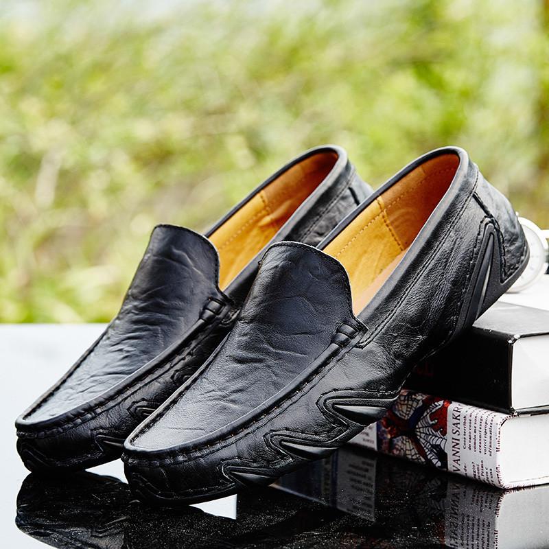 Fashion New Fashion Soft Men Loafers Slip On Casual Leather Shoes Moccasins Handmade Design Man Slip On Shoes Leisure Walk Driving Flats