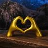 Sculpture Mains Cœur Doré Art Moderne Geste d'Amour Statue pour Décoration de Maison Salon & Cadeau de Saint-Valentin