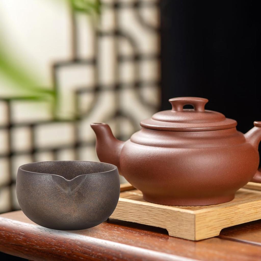 Ceramic Matcha Bowl with Spout Traditional Japanese Tea Ceremony Cup Unique Artistic Design for Easy Pouring for Matcha and Other Teas
