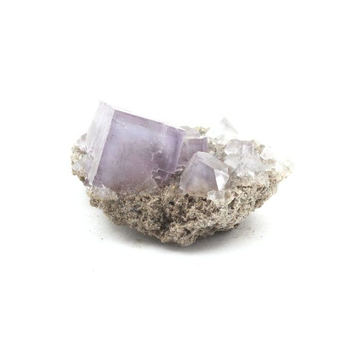 Pierres et Minéraux. Fluorite. 92.0 ct. Durfort, Gard, Occitanie, France.