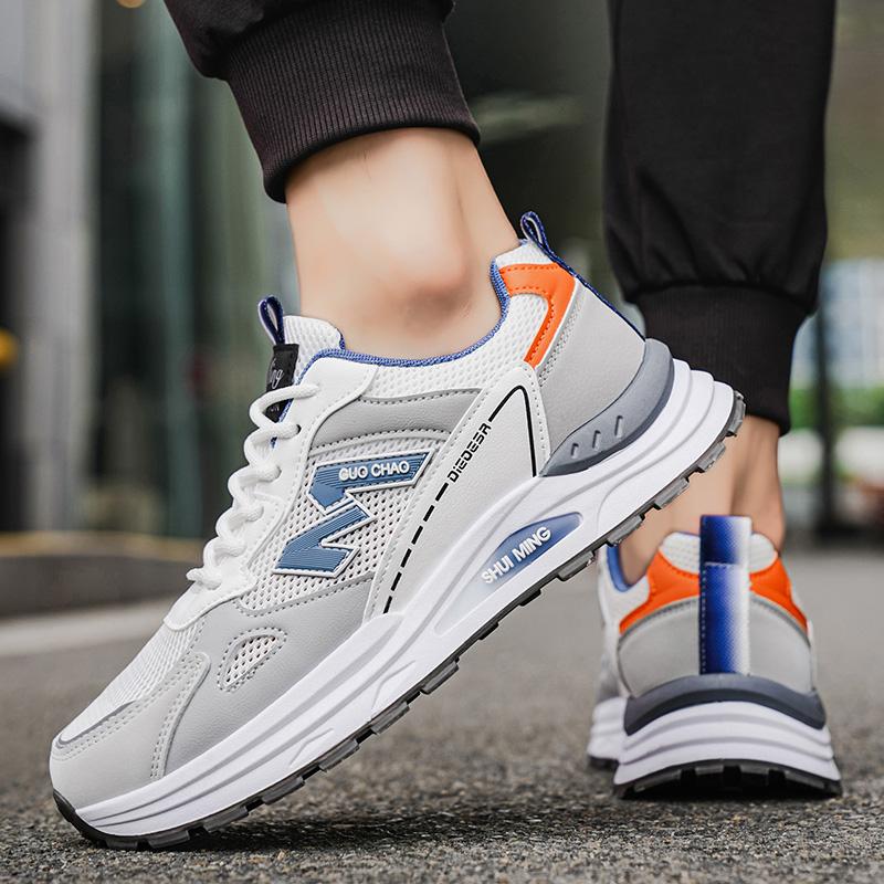 New Fashion Men 's Four Seasons Comfortable Thick Sole Shoes Students BoysTrending Soft Sole Breathable Casual Running Sneakers