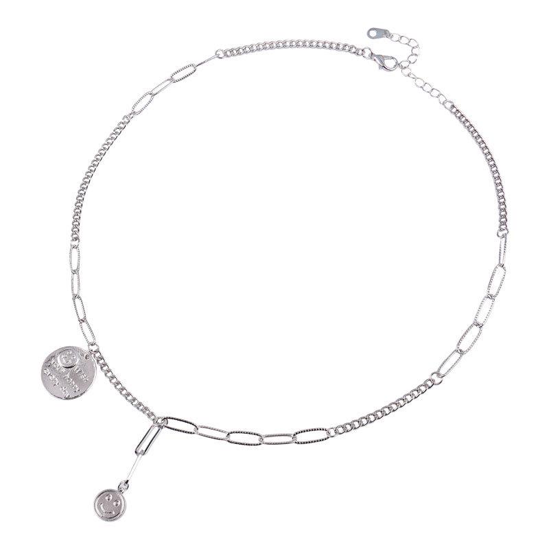 

Женское ожерелье с подвеской в виде смайлика - Осенне-зимний цепной чокер A084