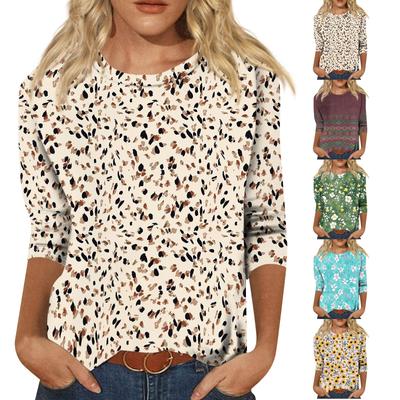 Women's Casual Floral Print Three Quarter Sleeve Round Neck T Shirt Lightweight Comfortable Fit Suitable for Everyday Wear