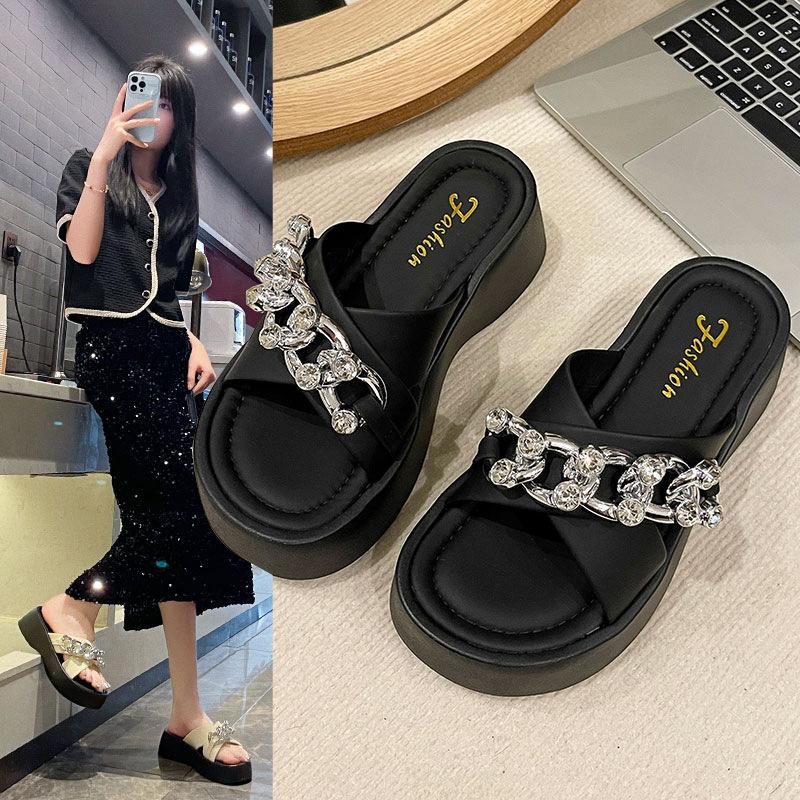 Thick-bottomed cool slippers for women's outer wear 2025 summer new high-value metal chain soft bottom cross with high-heeled slippers for women