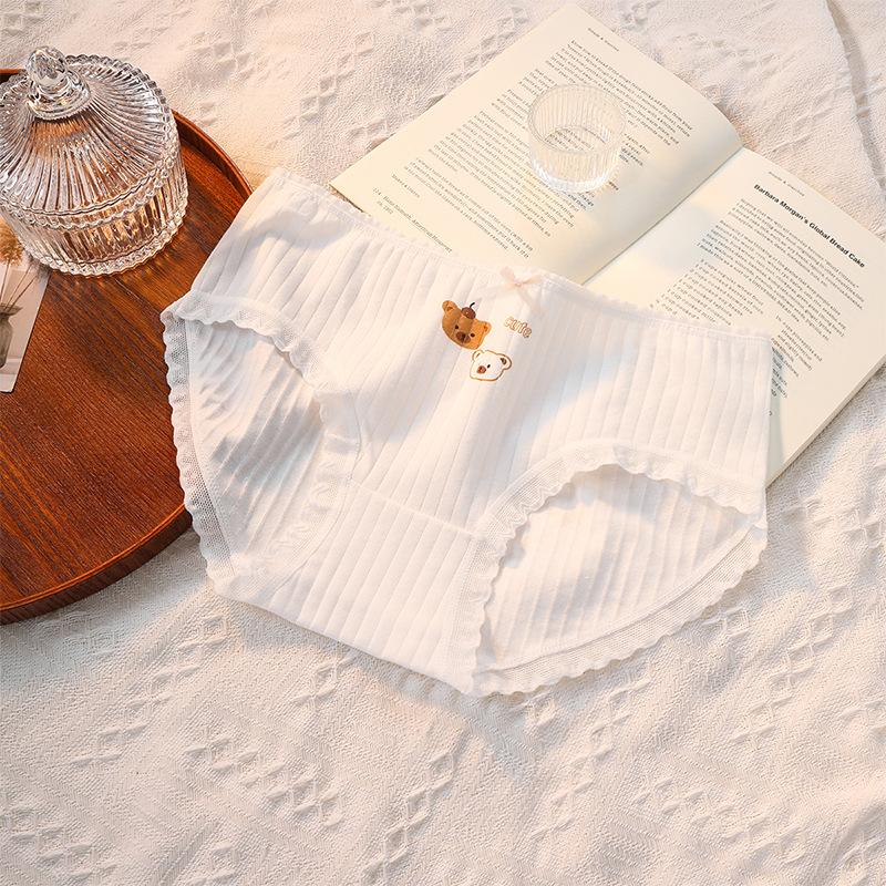 Female Spring and Autumn Bear Pure Cotton Comfortable Lace Edge Cute Student Underwear