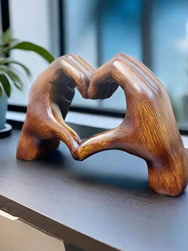 Heart Hands Statue Love Gesture Decoration Modern Art Sculpture Wood Grain Effect Love Sculpture Room Wedding Decoration