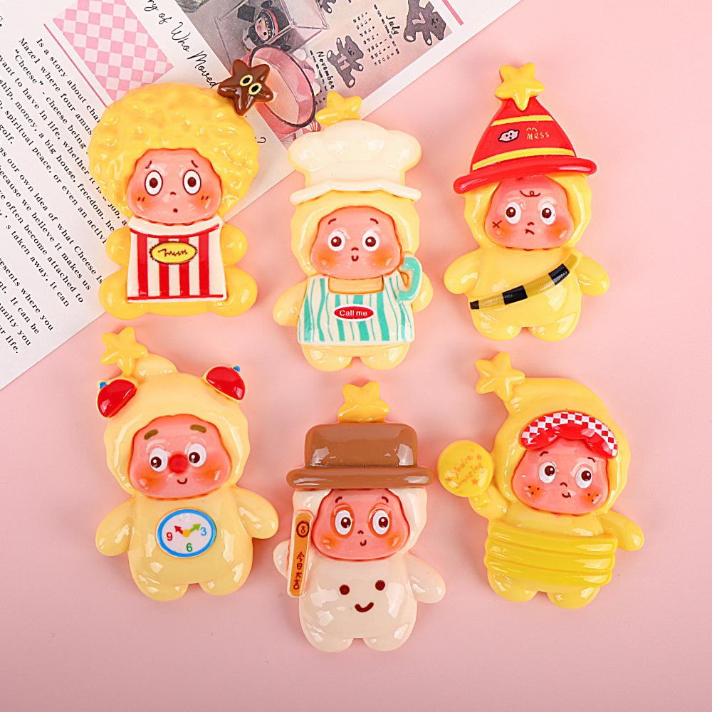 Starman Resin Keychain Pendant: Handmade Cartoon Cream Glue Car Ornament & DIY Jewelry Accessory