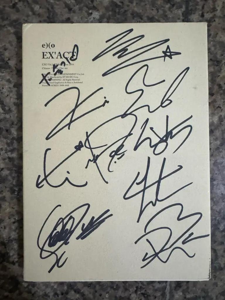 EXO Secret Executive Autographed Album Used