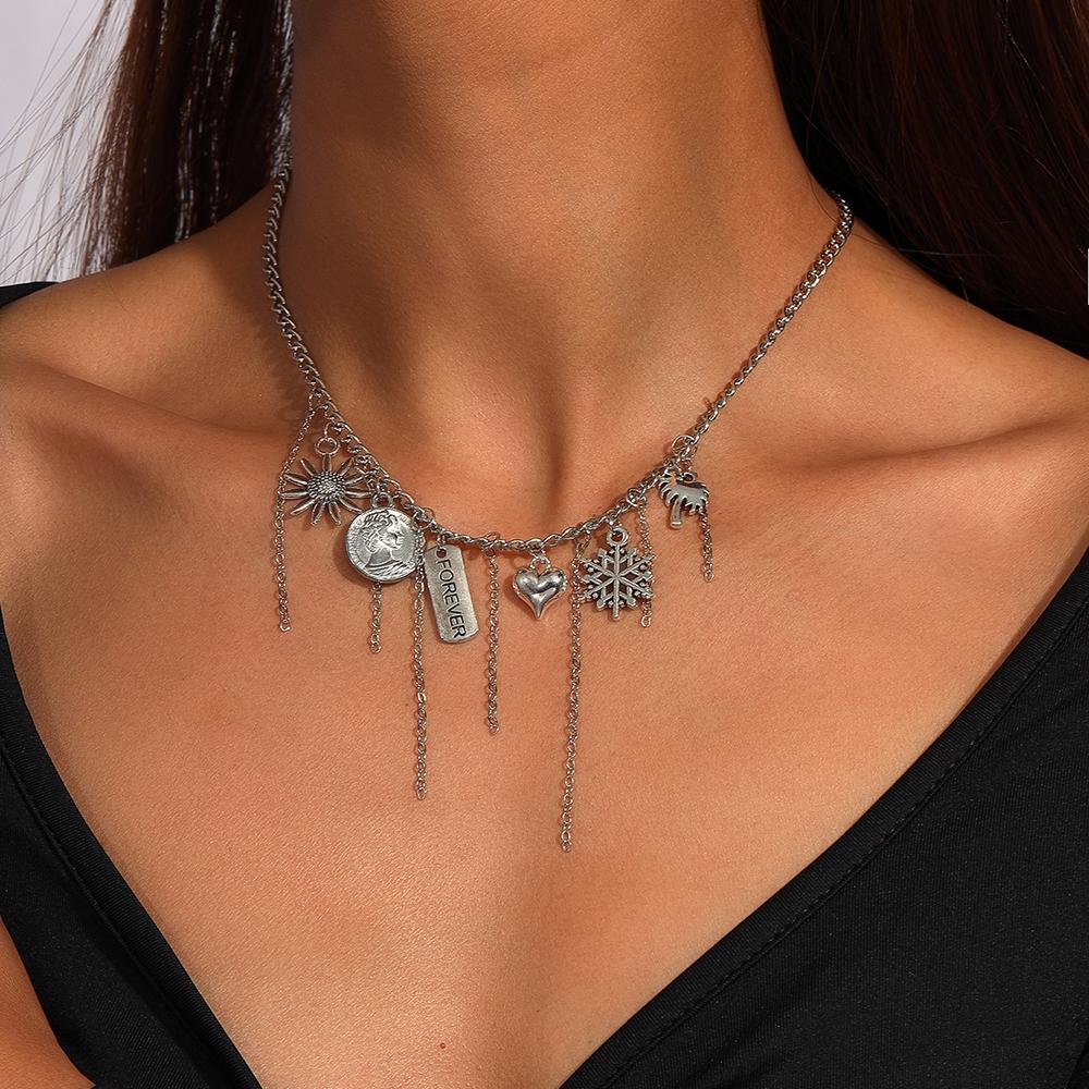 Gothic Punk Snake Choker Necklace Multilayer Tassels  Necklace Chain Men Women Hip Hop Party Jewelry Gifts