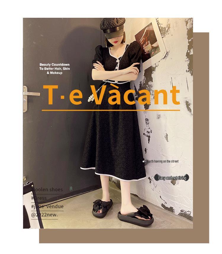 Women's Thick-Soled Non-Slip Flip-Flops: Summer Sandals & Indoor Slippers