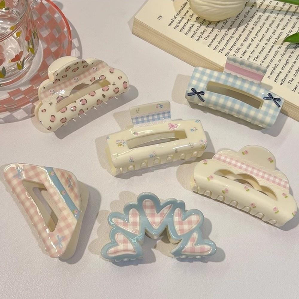 Acrylic Material Shark Hair Clip Triangle Flower Hair Claw Geometry Ponytail Clip Hair Ornament