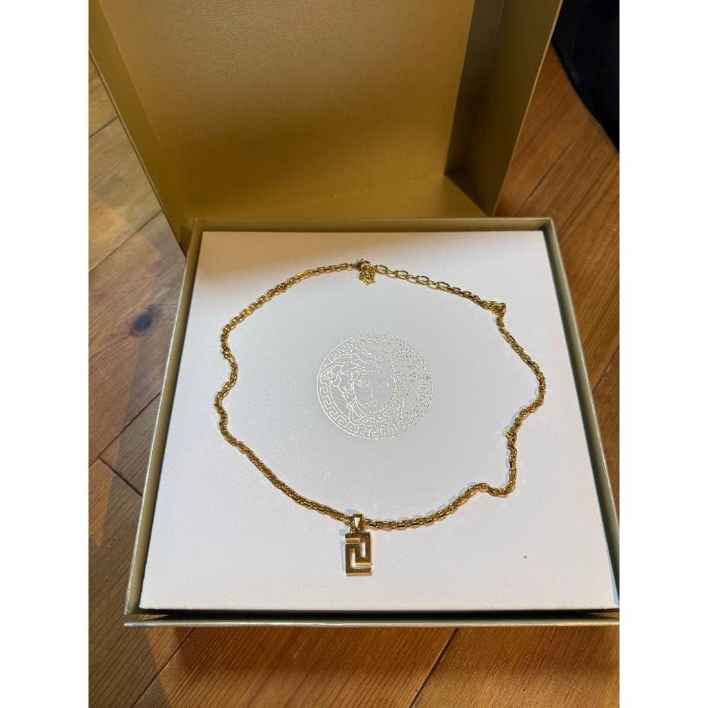 Used Versace gold necklace