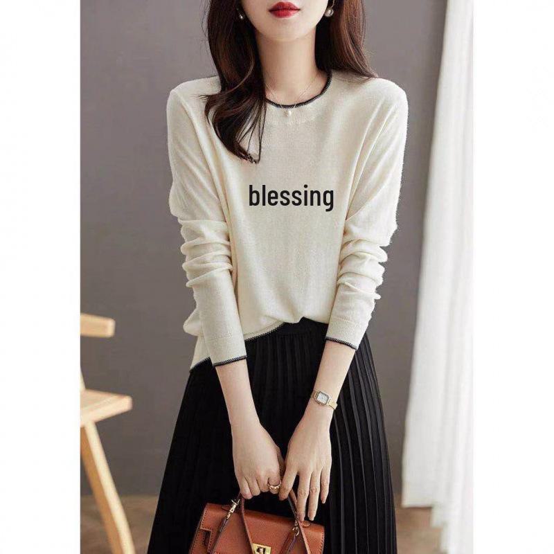 Goddess-Favored 2024 Camellia Romantic Pullover Sweater