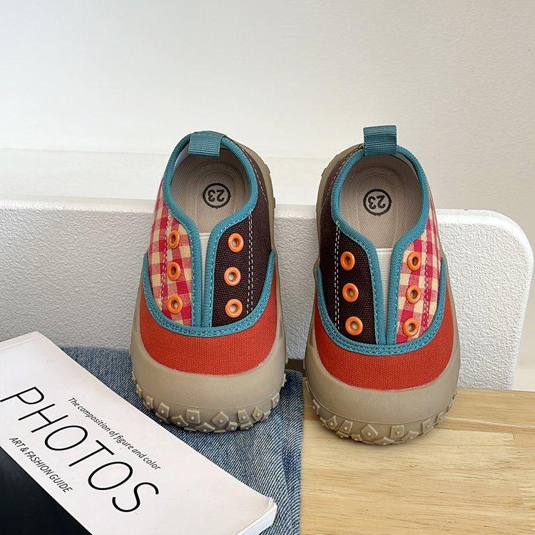 

2025 осень новые парусиновые туфли на одной педали корейская версия вставка контрастного цвета широкая версия круглый носок детский сад обувь для помещений и улицы 30 yards inner length 17.5cm