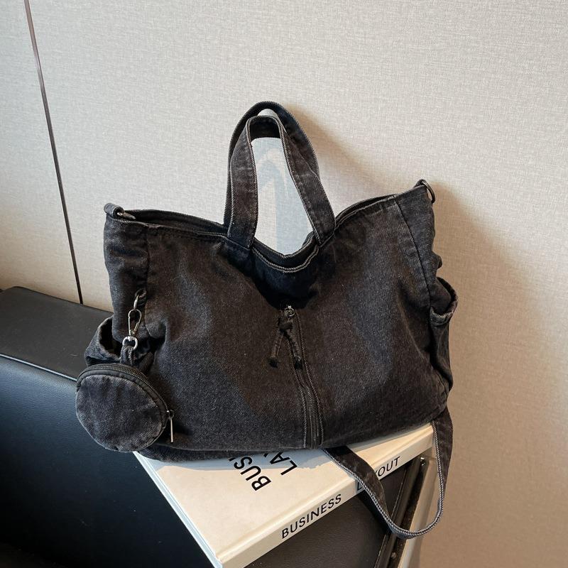 Fashion commuter portable large-capacity bag women's new denim shoulder bag messenger bag tote bag
