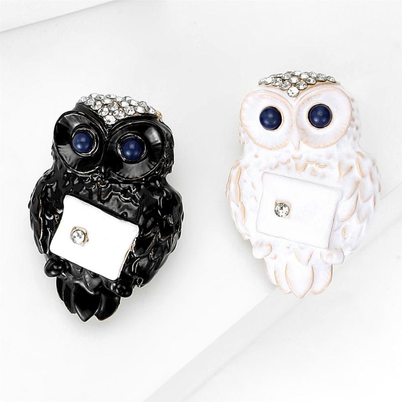 Stylish Owl Shaped Brooch Zinc Alloy Badge Pin Lightweight Comfortable Wear Chest Jewelry Accessory For Daily Wear