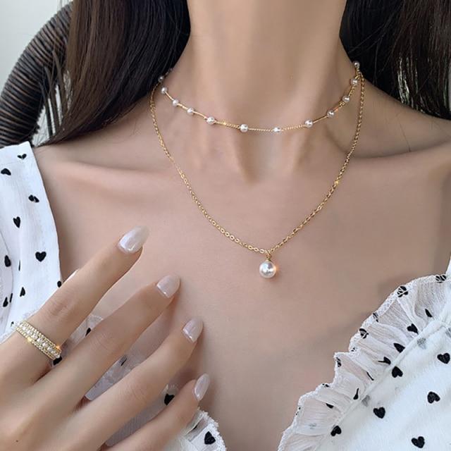 Modish Fashionable Butterfly Crystal Stone Pearl Pendant Necklaces Bold Statement Clavicle Pearl Chain Layered Necklaces Trend Butterfly Collar