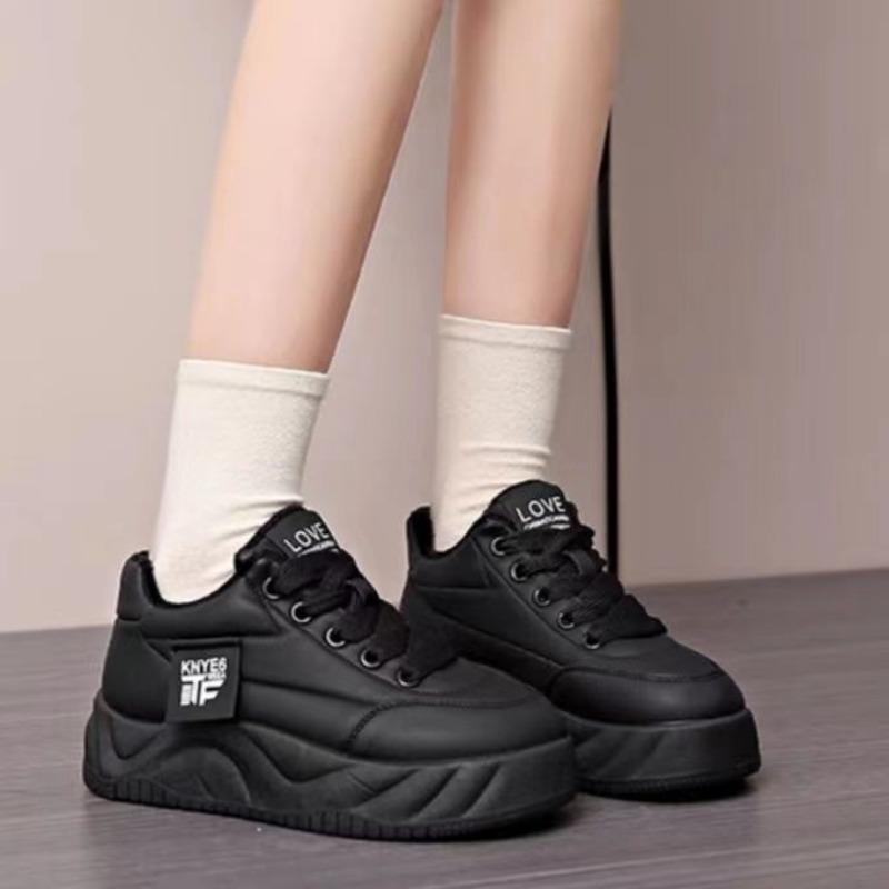 

Белые дышащие легкие нескользящие туфли на плоской подошве, модные студенческие, увеличивающие рост, одинарные туфли, повседневные кеды 40