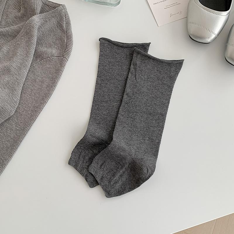 Female Autumn New Style Trend All Match Solid Color Roll Edge Step Foot Pile Pile Stocking