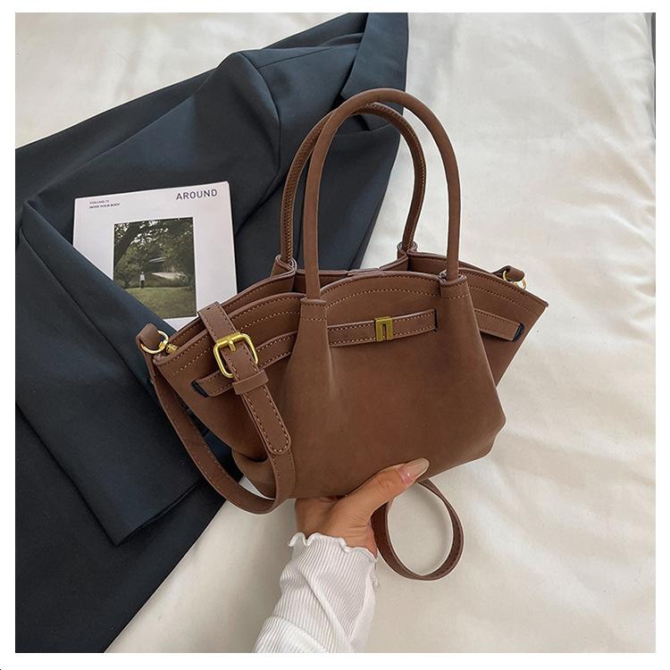 Premium Niche Design Wing Bag Women's 2025 New Fashion Retro Handbag Commuter Shoulder Messenger Bag