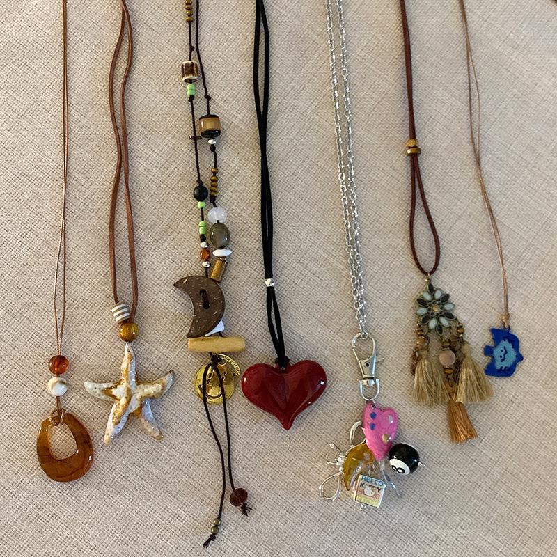 Minimalist Adjustable Acrylic Geometric Necklace - Versatile Fashion Sweater Chain