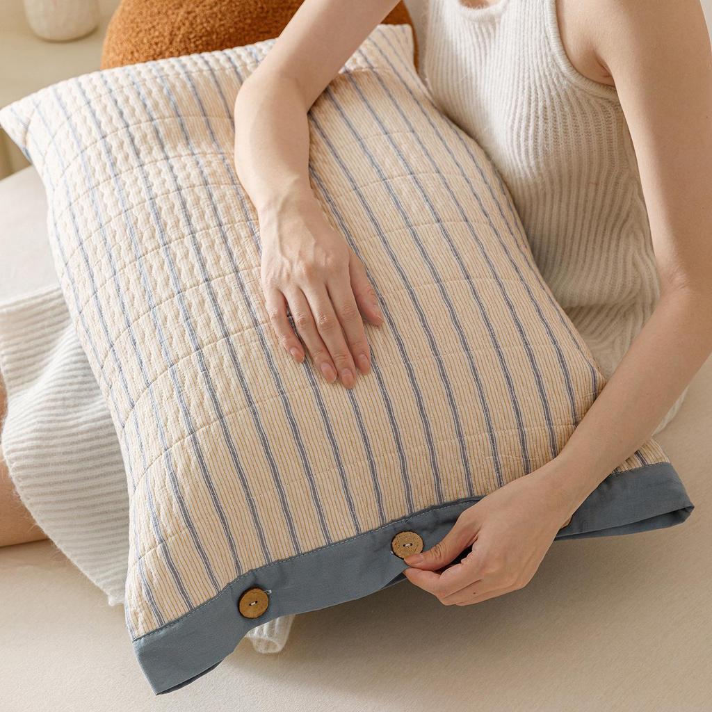Class A Pure Cotton Quilted Pillowcase Set - Thick, All-Cotton Buttoned Covers (48x74 cm)