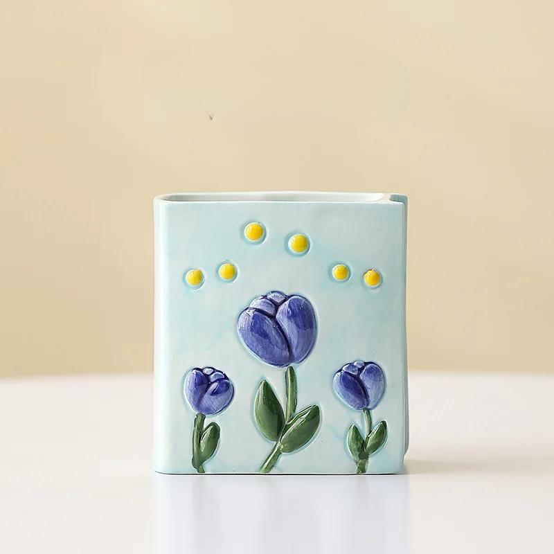 Porte-stylo en céramique Tulipe | Porte-rangement 3D en relief en forme de livre | Organisateur de pinceaux de maquillage et pièce décorative