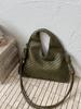 2026 Women's Large Capacity Fashionable Woven Shoulder Bag - Versatile, Simple Commuting Handbag