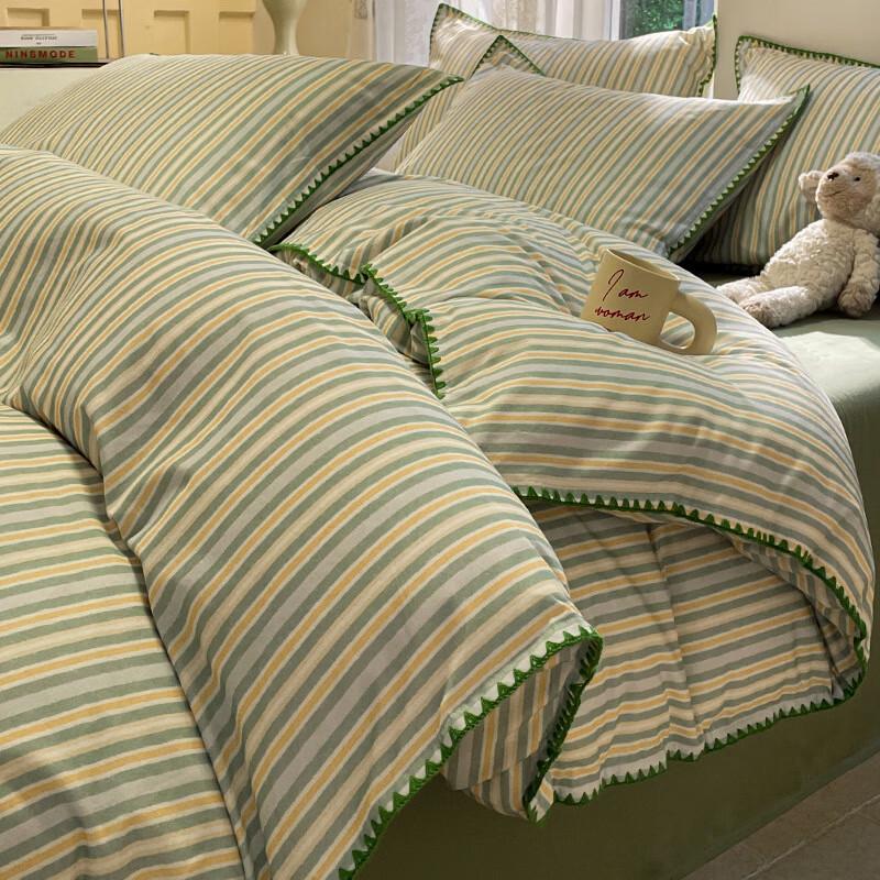 Brushed Flannel 4-Piece Bedding Set