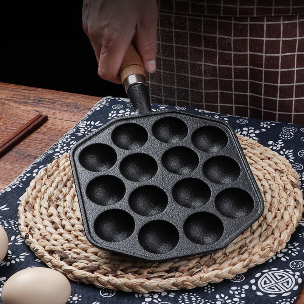 Takoyaki Frying Pan 12 Cavities Multi-functional Sturdy Iron Round Barbecue Plate Wear-Resistant Cooking Tools Home Supplies