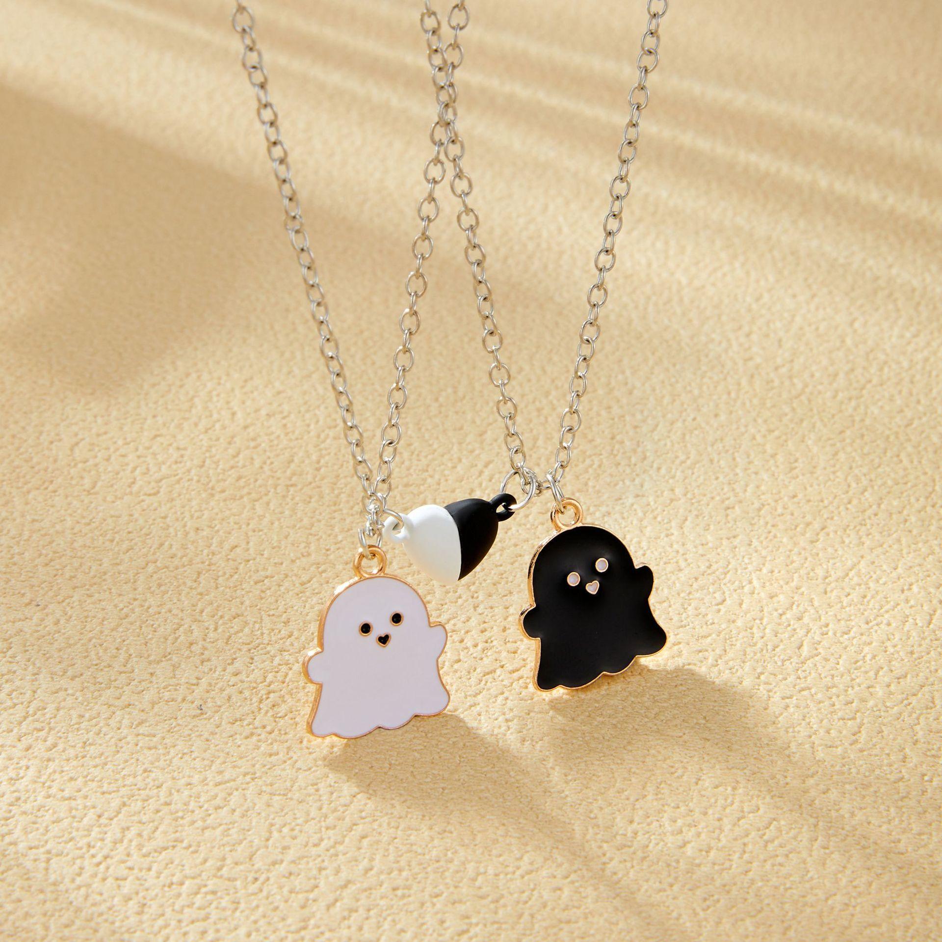 

Ghost Alloy Alluring Necklace For Kids Featuring Heart Shape Design And Sweet Cool Style