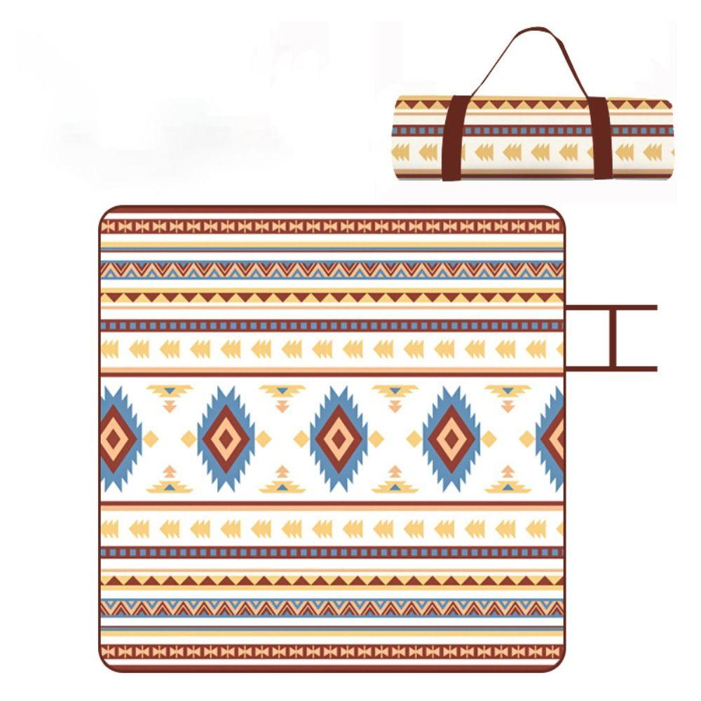 Large Size Waterproof Picnic Blanket Moisture-proof Camping Pad New Design Beach Blanket Beach