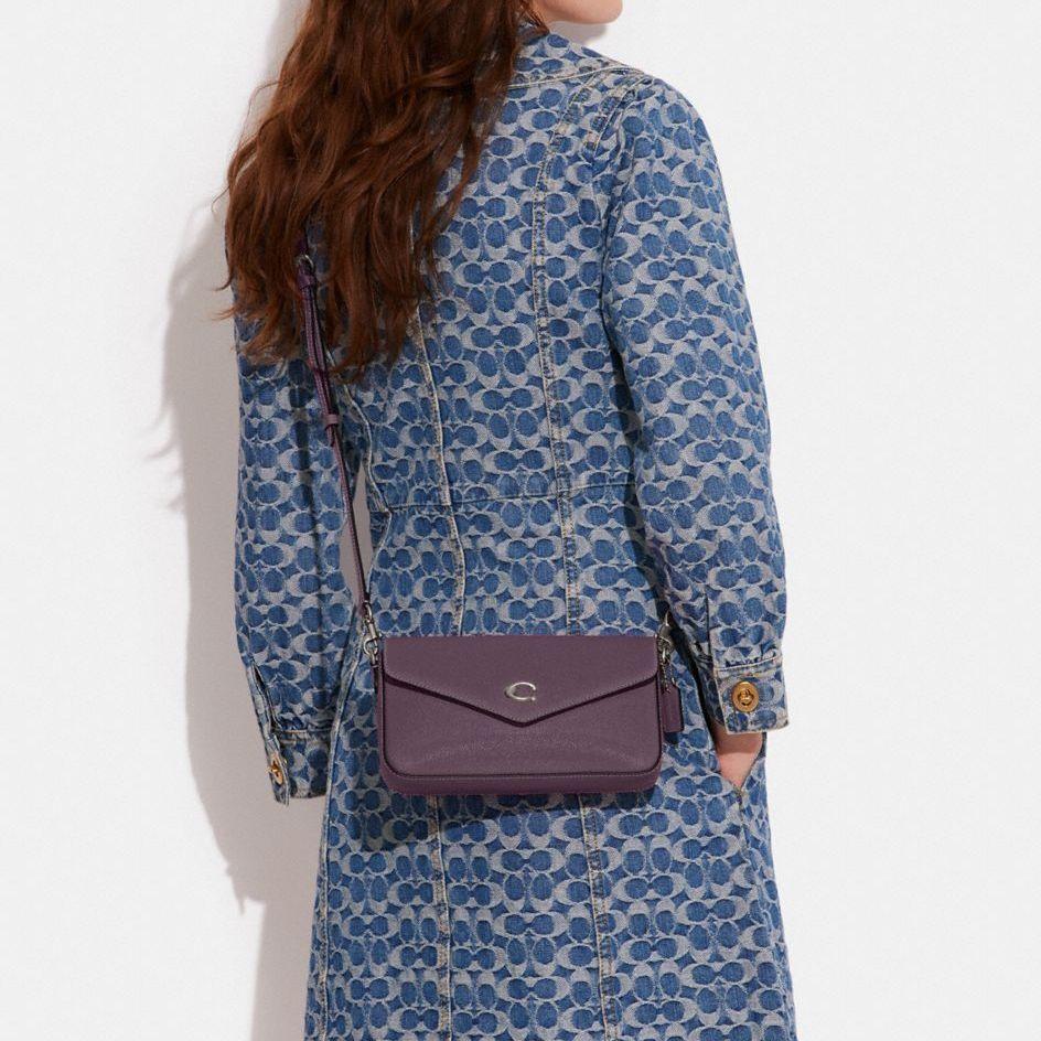 Coach Wyn 21 Snap Closure Detachable Shoulder Strap Envelope Bag Women Shoulder Bag Deep-Purple C8439-03V0G