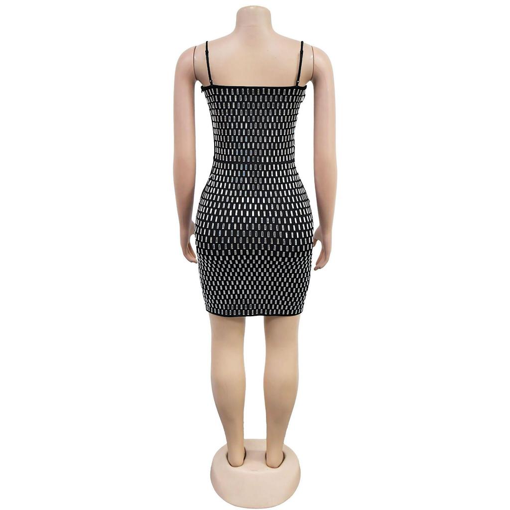C7167 Vestido e Saia Curta Fashion Feminino Sexy Slim Fit com Pedrarias e Tiras