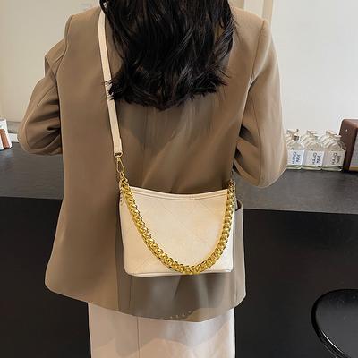 Premium Chain Stray Bag Diamond Bucket Bag 25 Autumn and Winter New Fashion Portable Shoulder Messenger Bag Women's Bag
