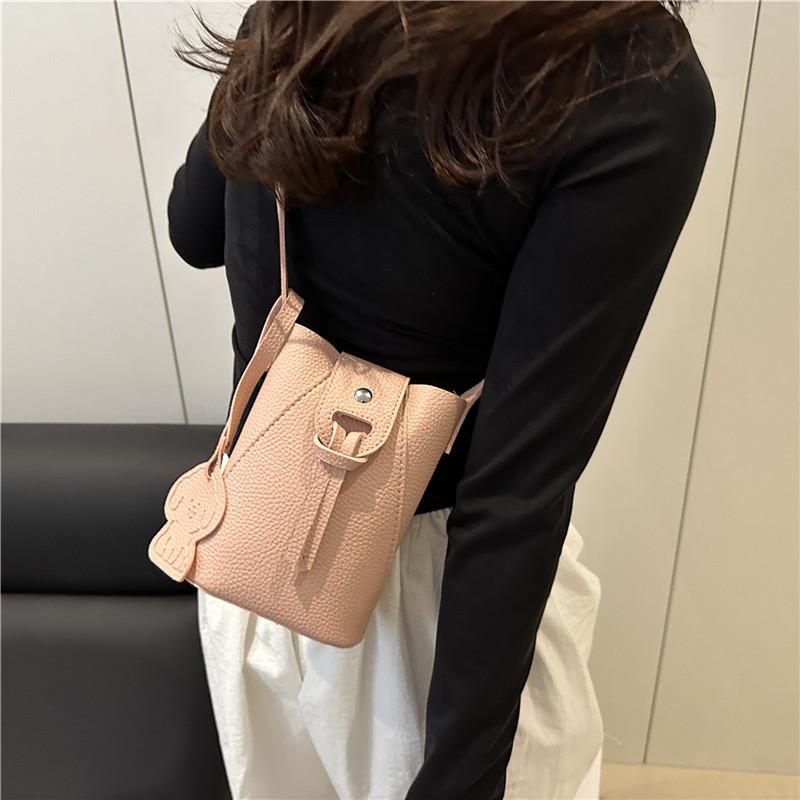 Summer Small Fresh Mobile Phone Messenger Bag New Foreign Style Small Satchel Shopping Cute Small Lightweight Mini Bucket Bag