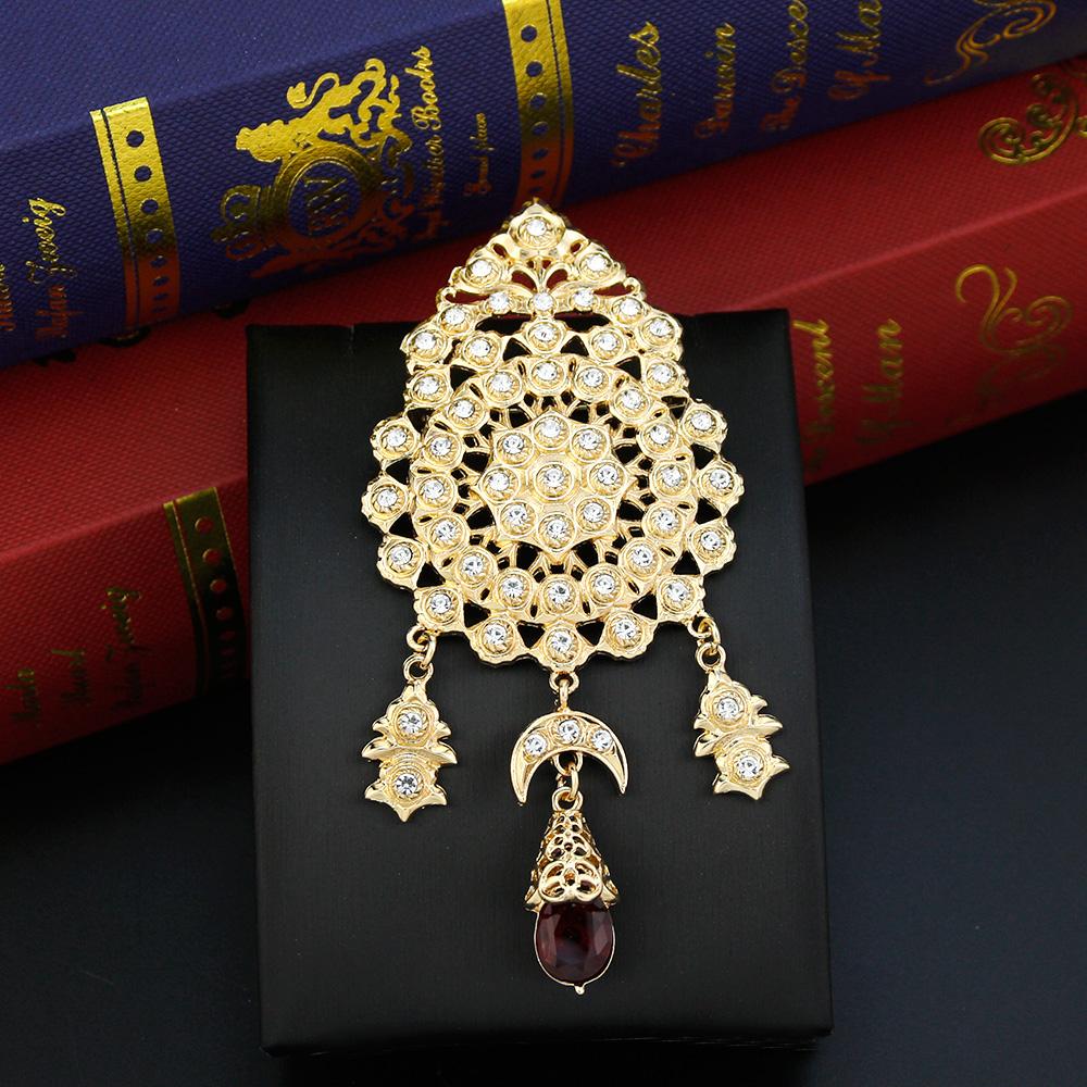 Elegant Gold Color Round Flower Brooch Ladies Jewelry Crystal Moon Pendant Brooch