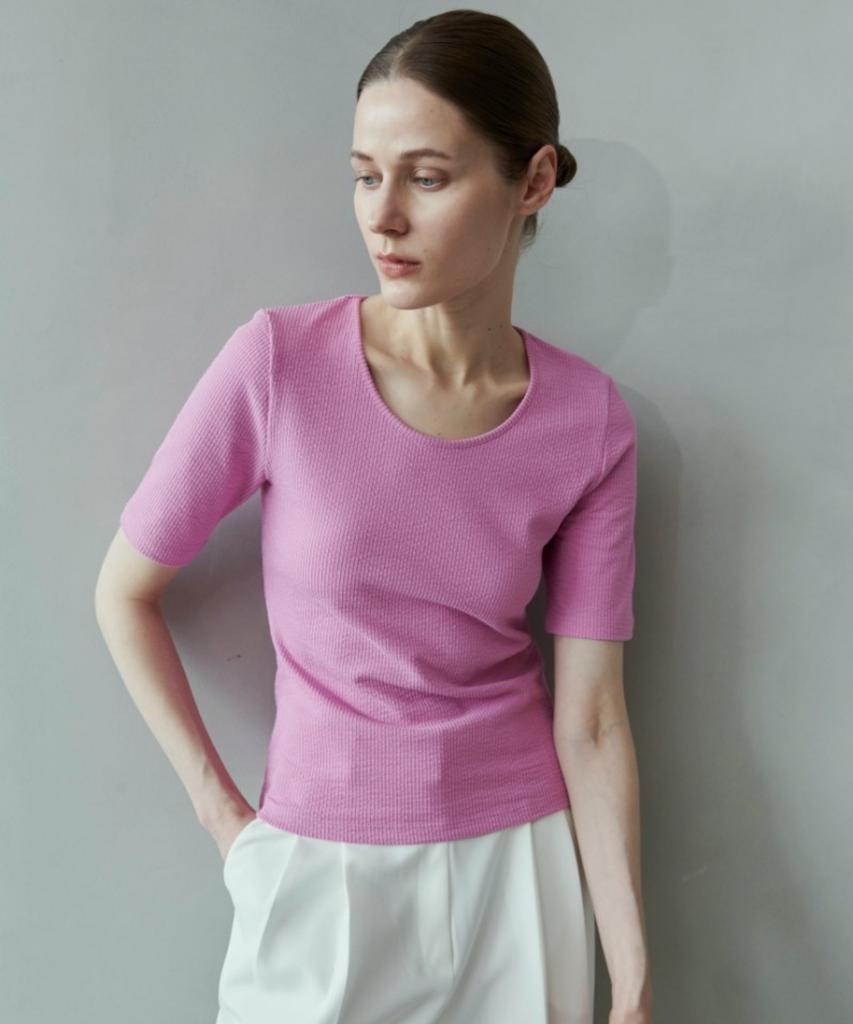 Owaiwai Ribbed U-Neck T-Shirt_Pink
