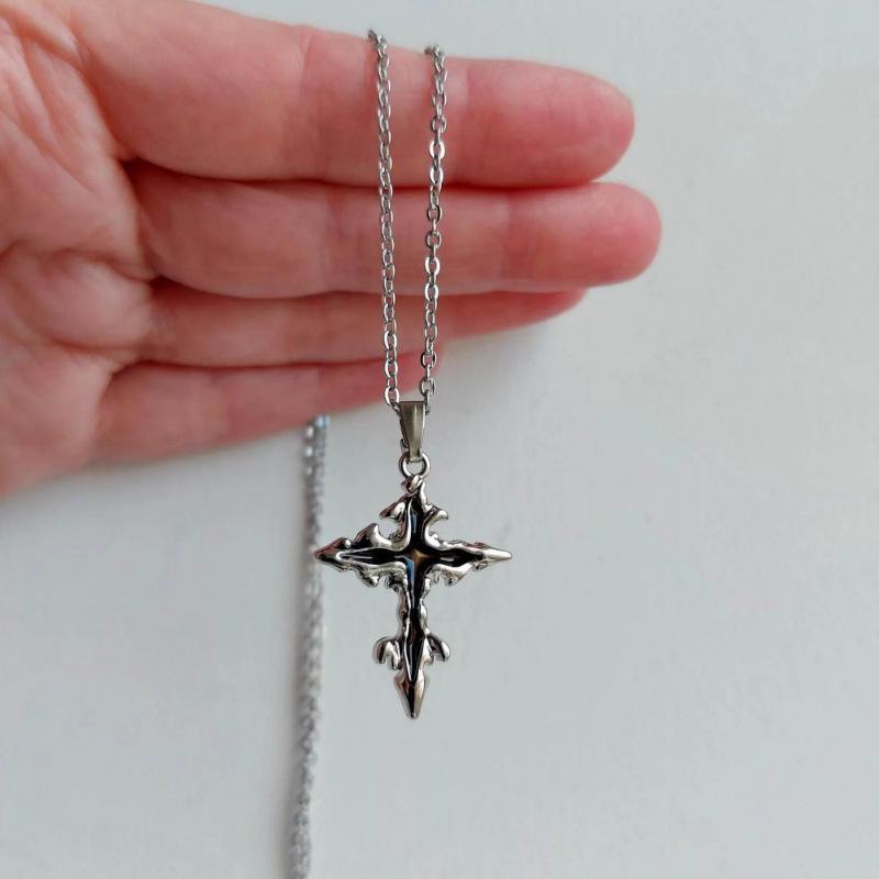 Gotische Silber-Schwarz-Kreuz-Halskette mit Edelstahlkette, Punk-Stil