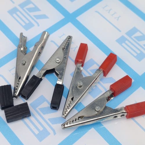 Samcos Alligator Clip Test Clamps, 10-Piece Set, 50mm, Plastic Handle, Electrical Test Clamps for Metal Work (5 Red + 5 Black)