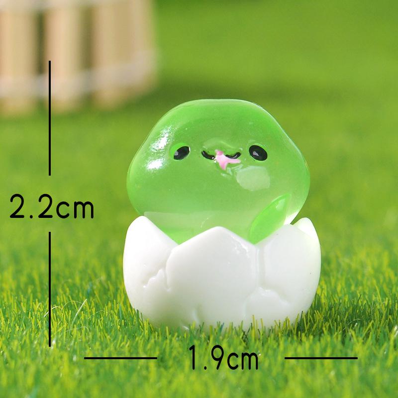 Micro-landscape Cute and Adorable Pet Animals Eggshell Gardening Doll House Decorations Resin Small Ornaments