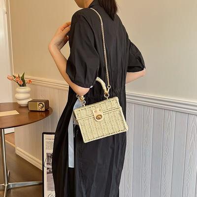 New High-end Straw Bag Portable Messenger Bag Women's Bag Woven Bag Small Square Bag Vacation Beach Bag Women