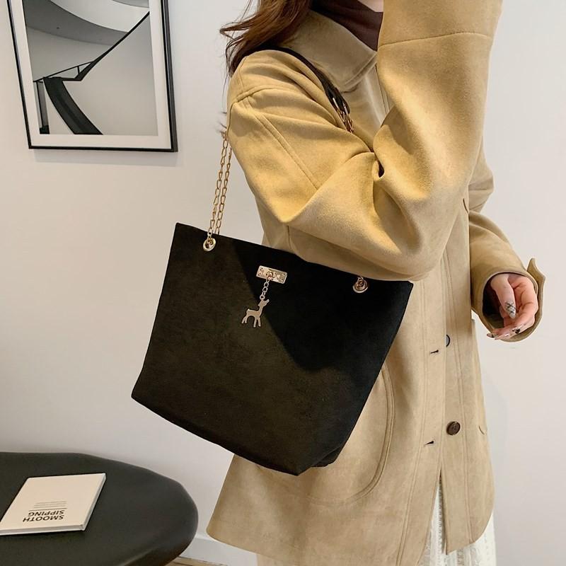 Velvet Soft Trendy Chain Shoulder Bag For Women Versatile Summer Tote Handbag